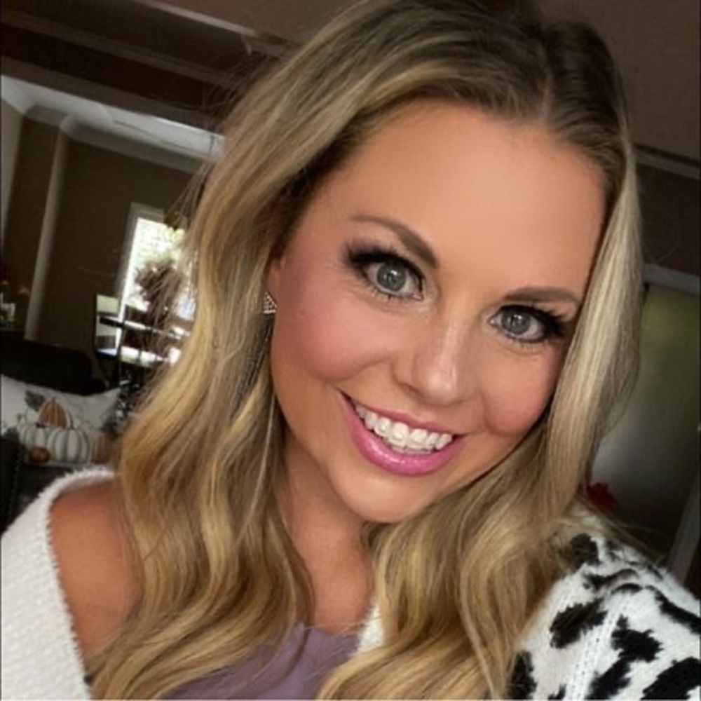 Meet your Posher, Kimberly